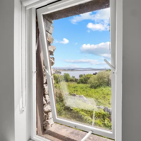 Vista * Roundstone